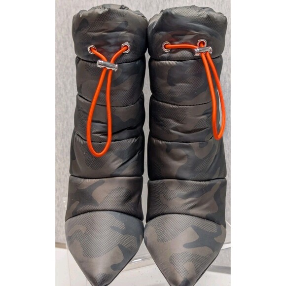 NWOB Steve Madden Clock Camo Puffer Drawstring Stilleto High Heel Boots Size 8 - Picture 2 of 11